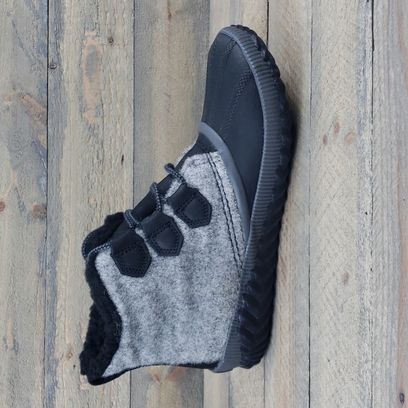 Sorel Women's Out N About Plus Waterproof Duck Boots - Picture 2 of 10